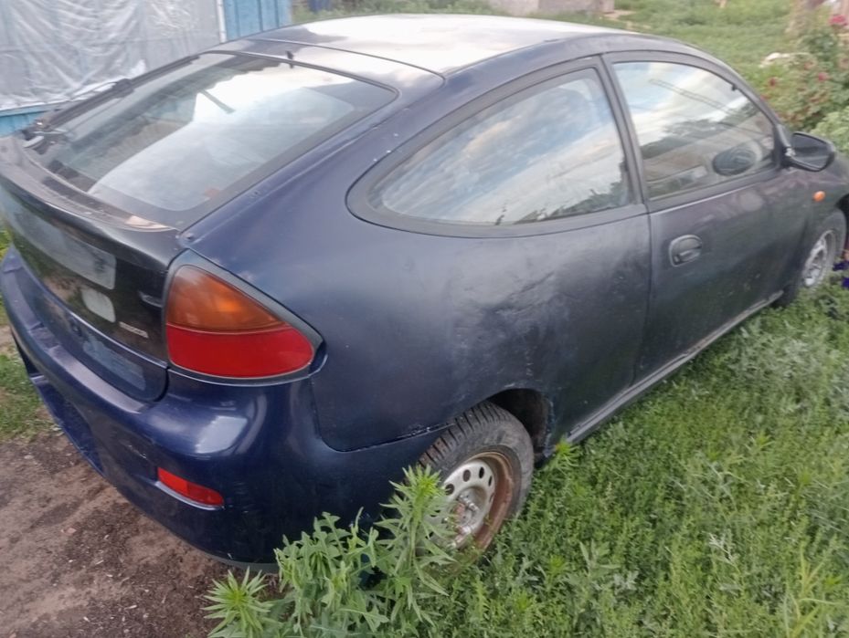 Продам авто Мазда 323