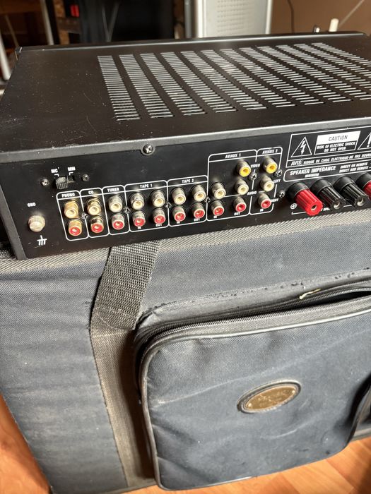 Amolificator Hifi Rotel
