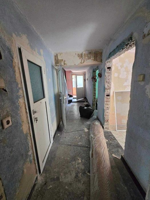 Продава се Къща в Стара Загора, Зора - 195 кв.м за 534 €/кв.м - Снимка #14