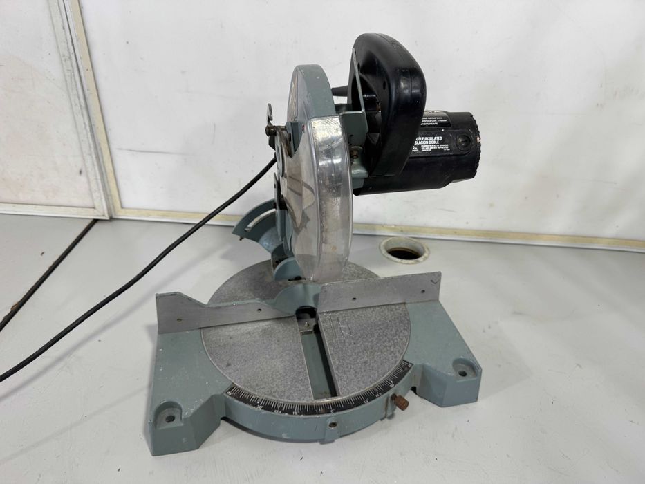 Циркуляр пендула - Delta / 210 mm