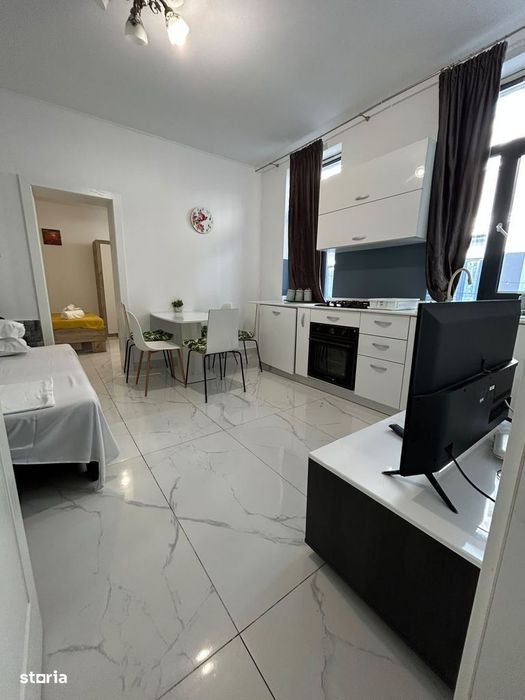 Apartament 3 Camere De Inchiriat
