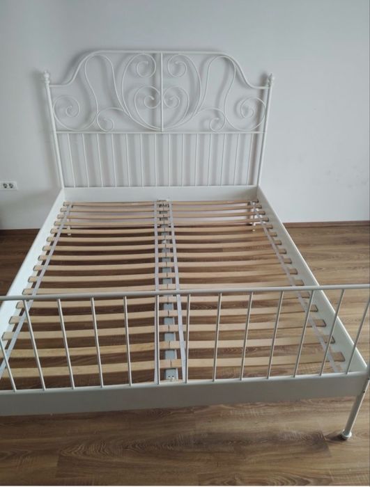 pat mateimonial cadru metalic