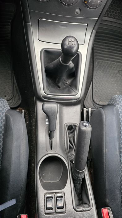 Subaru Impreza 2006 2.0R 160к.с.На части