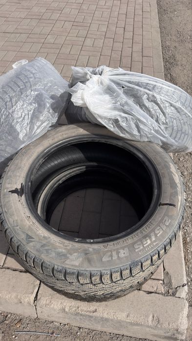 Зимные резины комплект