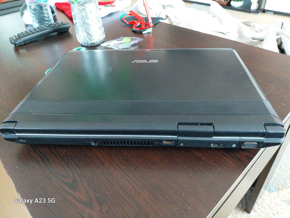 Лаптоп ASUS X50GL -AP043 за части-без харддиск