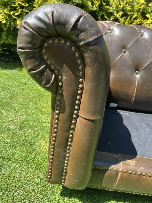 Диван кожаный 4 штуки