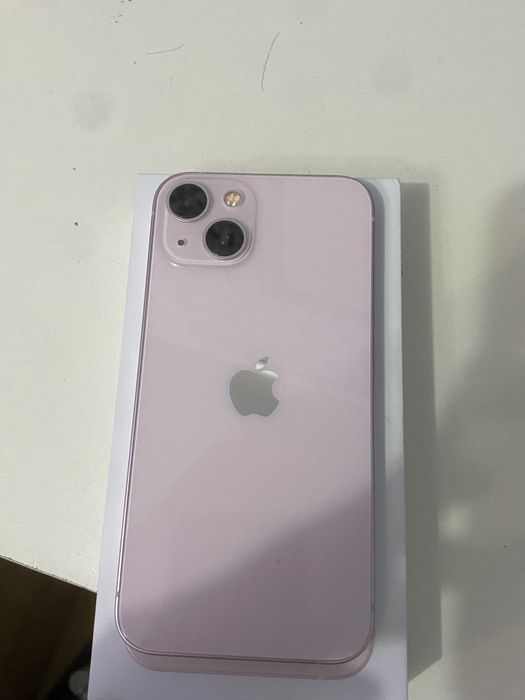 Продавам iphone 13pin
