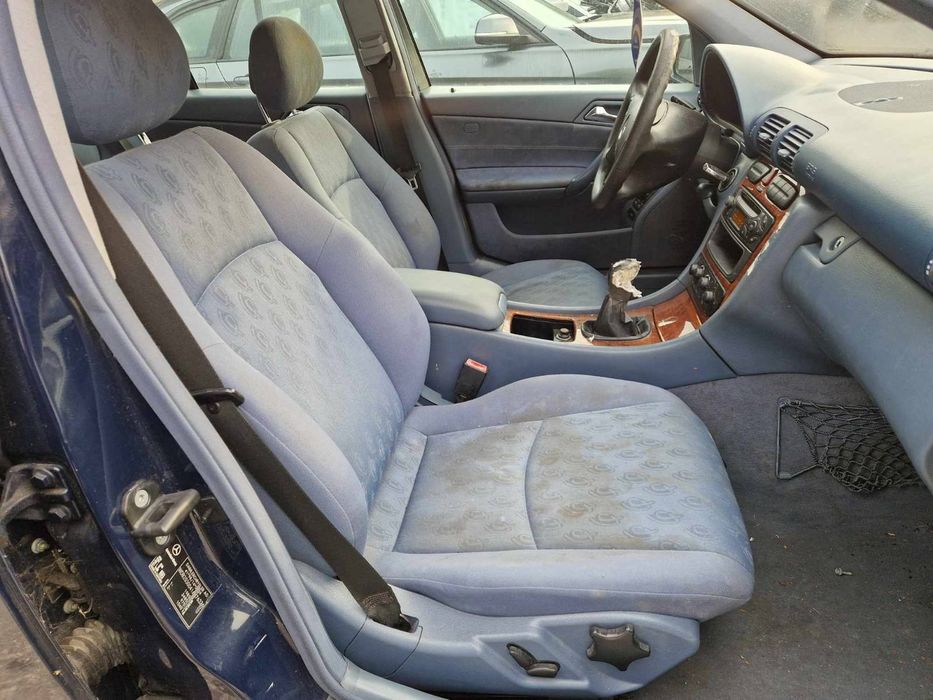 Mercedes W203 C200CDI 116кс ксенон ръчка седан НА ЧАСТИ!