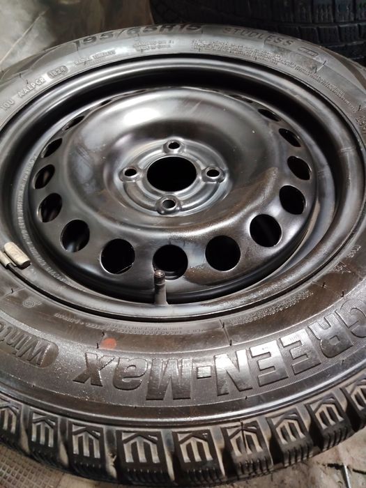 Продам колеса зима кобальт лада Веста идр