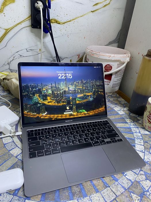 macbook air 2020