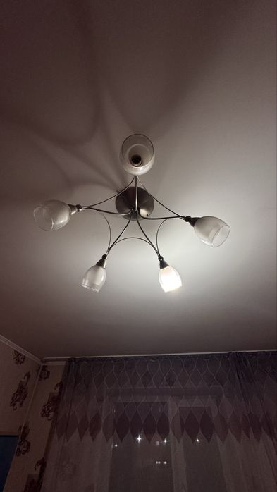 Светильник люстры