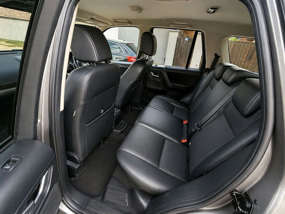 Lan rover freelander 2.2 diesel 4x4 2010