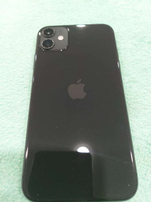 Продам смартфон Iphone 11 128gB,