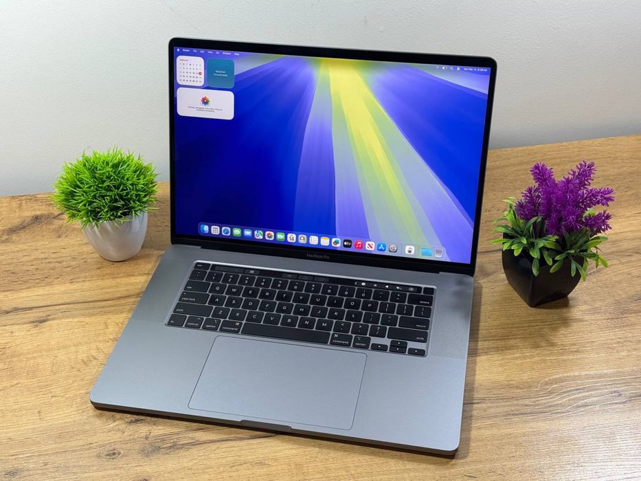 Срочно ! Macbook pro 16 core i9 16/1000gb radeon pro Amerika