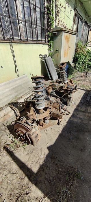 Мицубиши Паджеро 3.2 DID на части