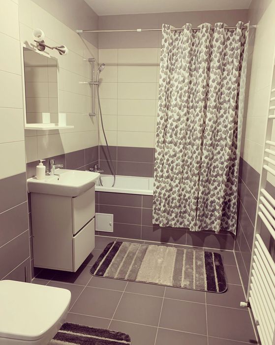 (Disponibil)Cazare Brasov garsonieră in regim hotelier