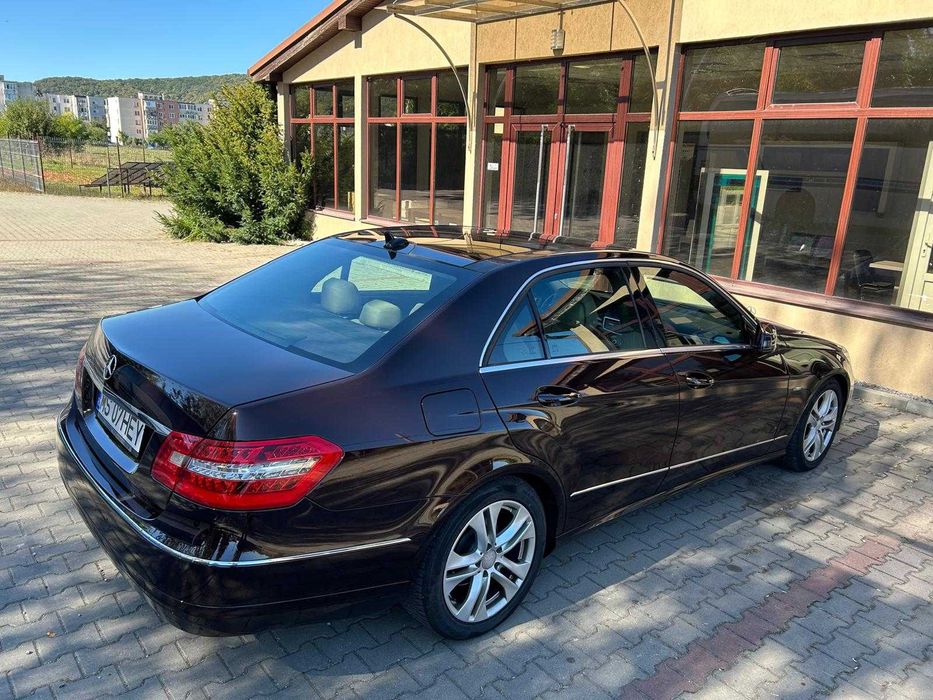 MERCEDES-BENZ E-Class 2011 — imagine 4