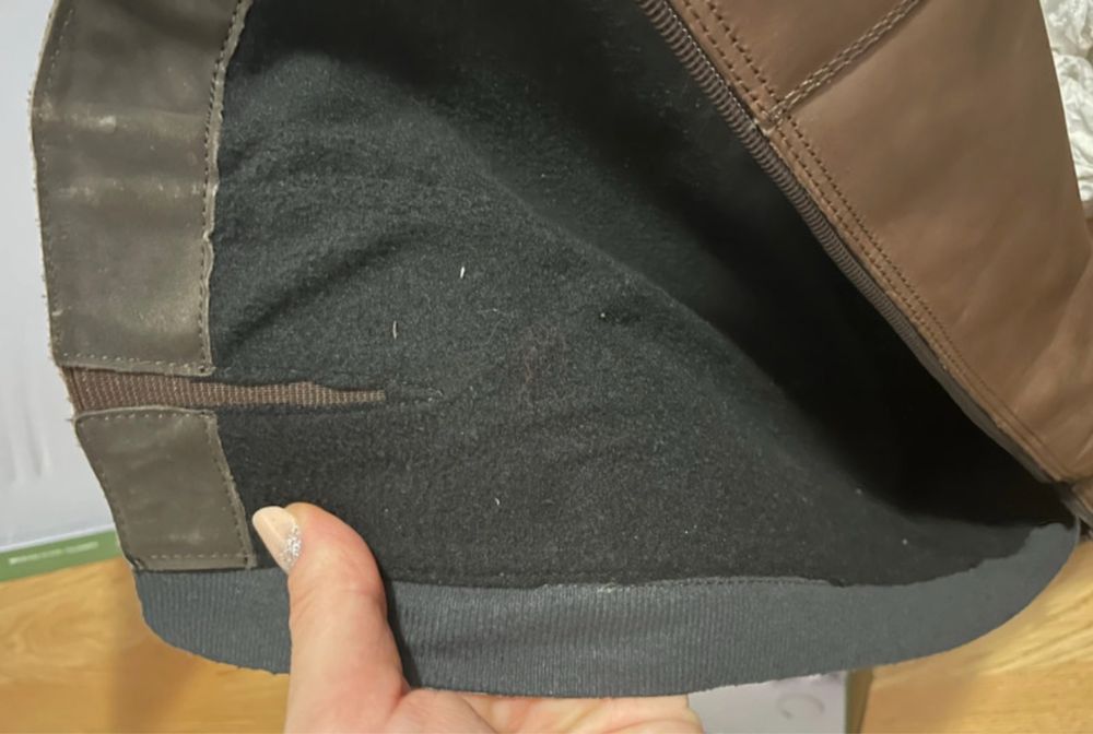 Cizme din piele marimea 39 purtate o data