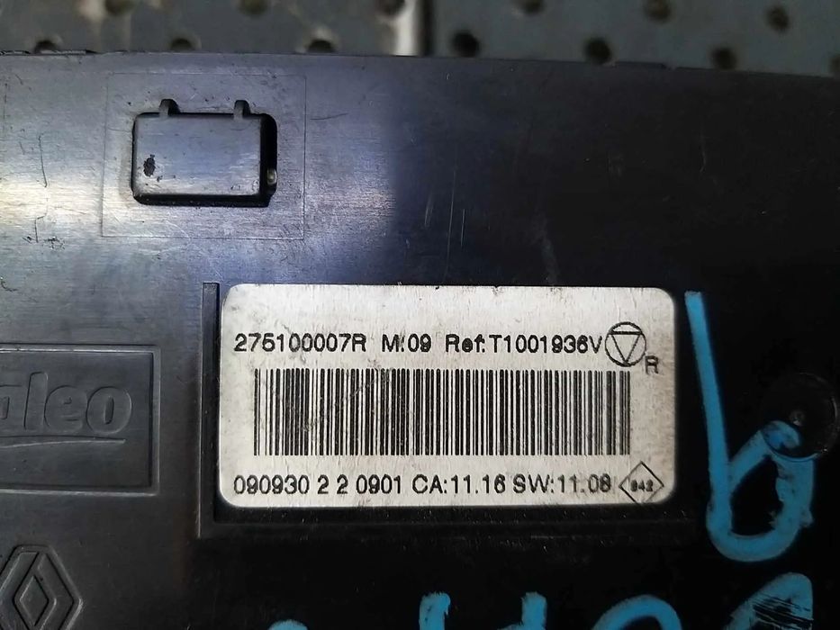 Panou comanda clima ac renault megane 3 275100007r t1001936v