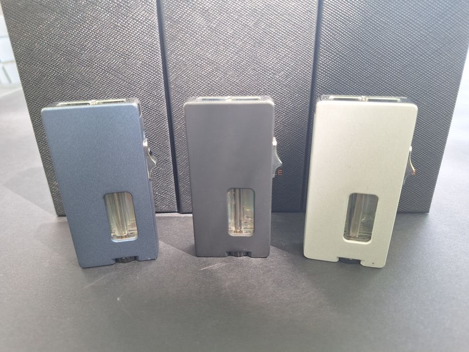 Сензорна газова запалка-три цвята