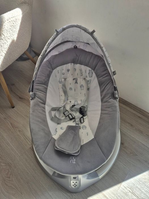 Електрическа  люлка - шезлонг