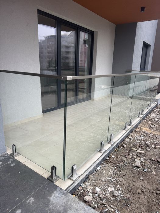 Balustrada din sticla securizata