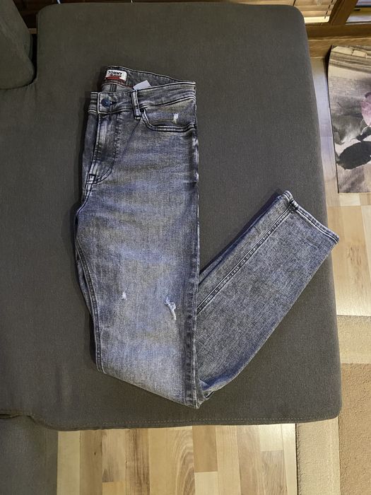 Оригинални дамски дънки Tommy Hilfiger