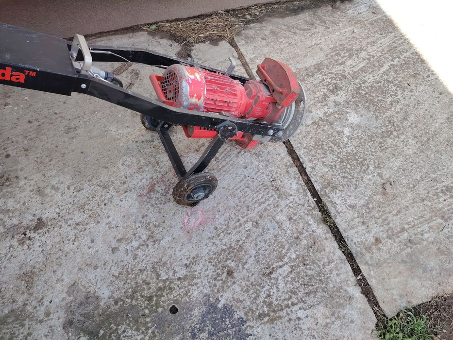 Mașina șlefuit beton Barracuda