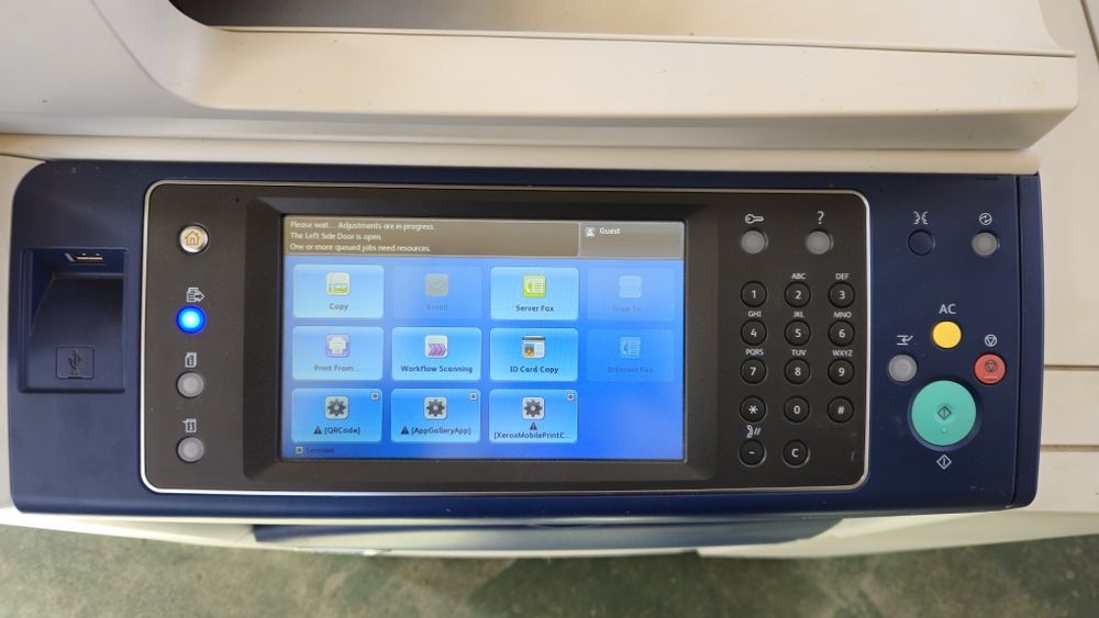 Пълноцветна многофункционална копирна машина Xerox WC7835