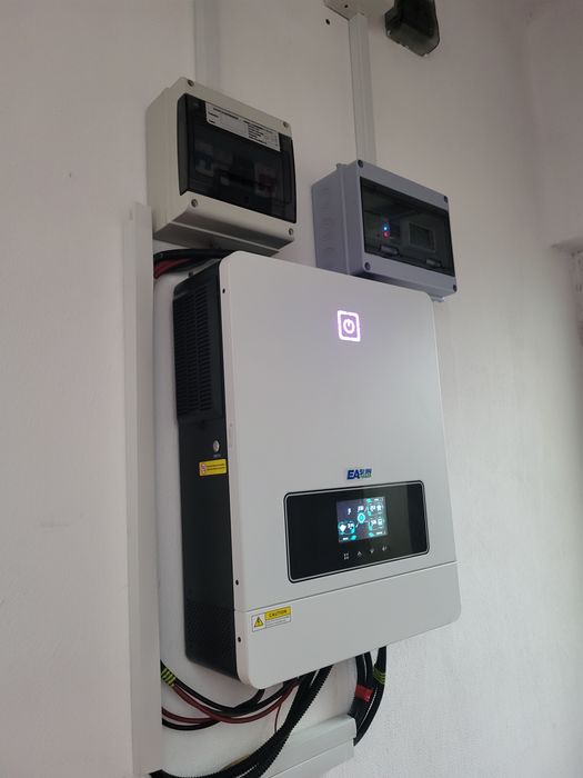 Invertor easun sml v10.2 kw nou sigilat
