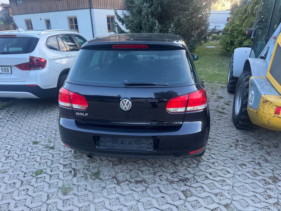 VOLKSWAGEN Golf 2012 — imagine 3