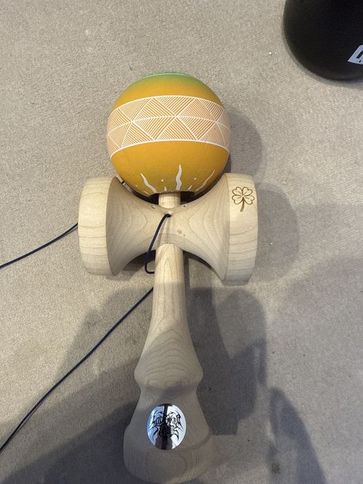 Kendama locked studio