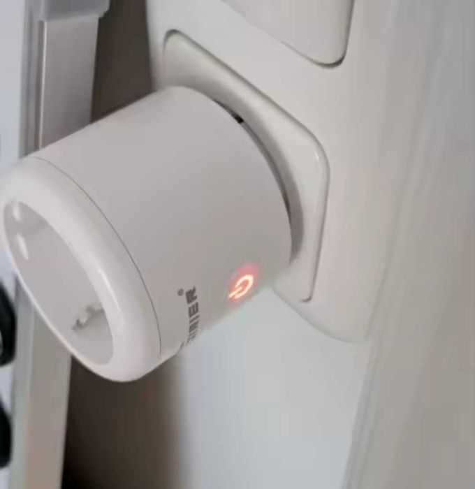 Smart Wifi контакт 20А, 4200W с електромер Tuya/Smartlife/Amazon Alexa