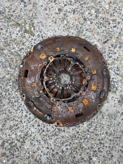 Съединител LuK за VW PASSAT 2.0TDI