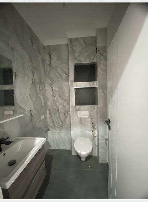 Apartament 3 camere,2 băi în Bloc NOU !!