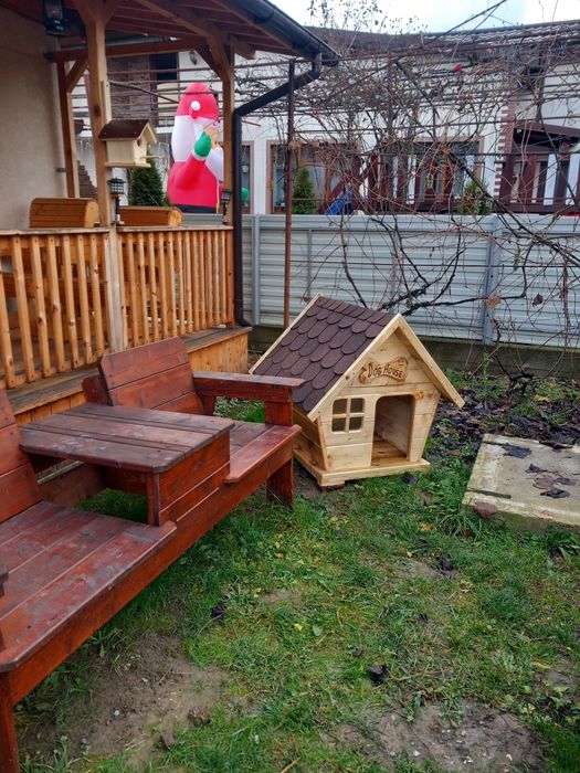 Coteț Căsuța pentru caini