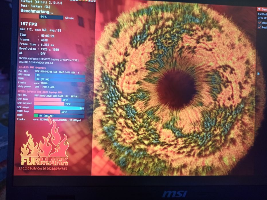 Vând sau Schimb Laptop Gaming MSI 17HX DDR5