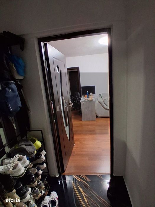 2 Camere Metrou Piata Sudului