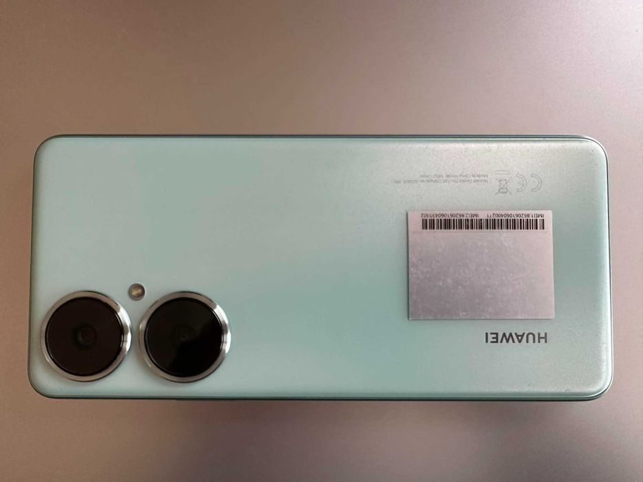 Huawei nova 11i в много добро състояние