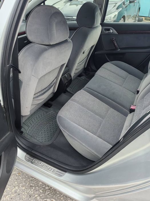 Продава се Пежо 407