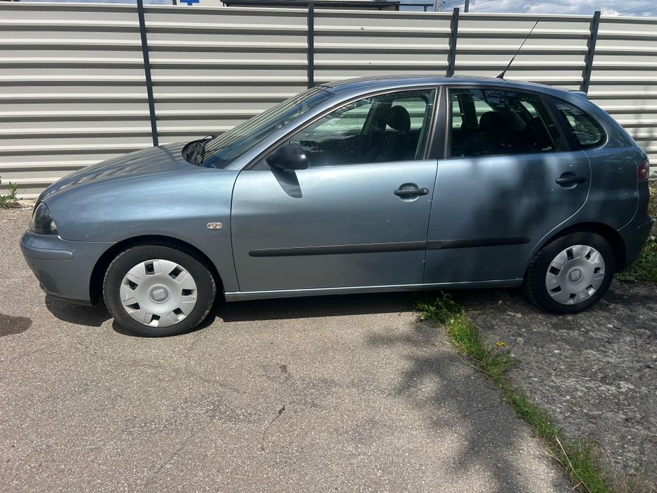 Vând  Seat Ibiza 2005