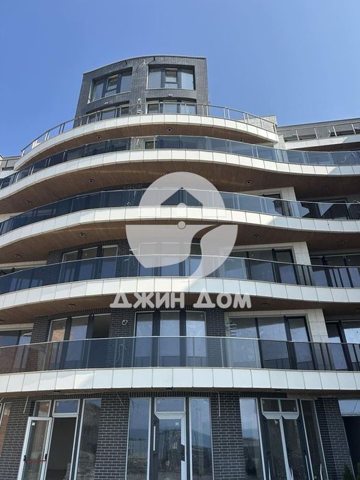 Продава се Двустаен апартамент в Поморие - 67 кв.м за 1080 €/кв.м - Снимка #1