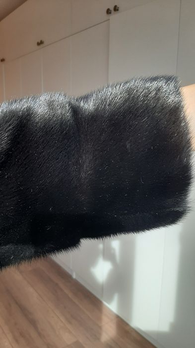 Продам норковую шубу