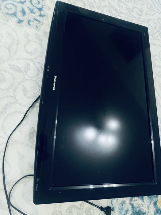 Срочно  продаётся телевизор  Panasonic TX-LR32C20