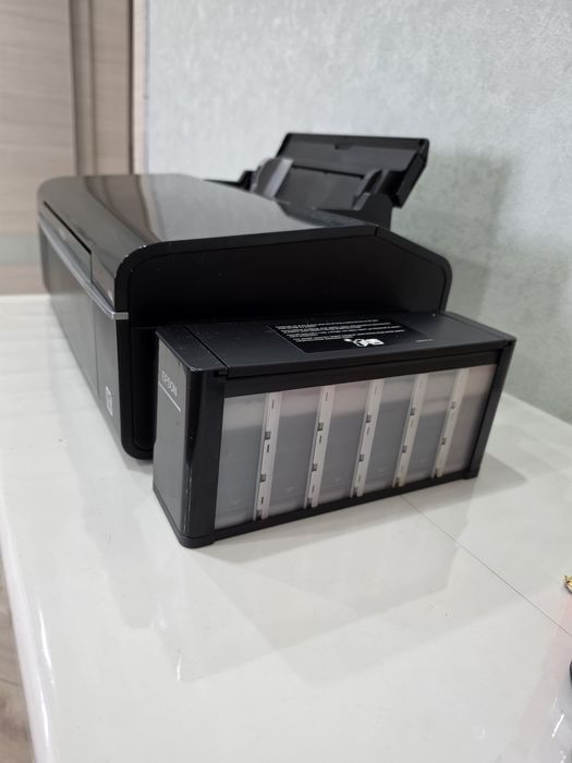 Принтер цветной  Epson l805 Wi-Fi