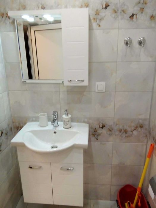 Собственик дава  двустаен апартамент в София, кв. Триъгълника до метростанция