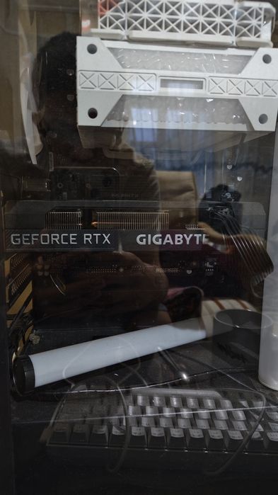 Продается системный блок Gigabyte DDR4
