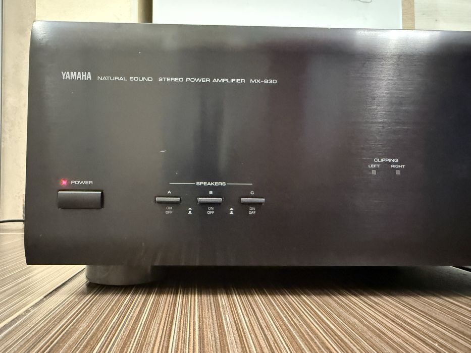 Yamaha MX-830 качествено Стъпало