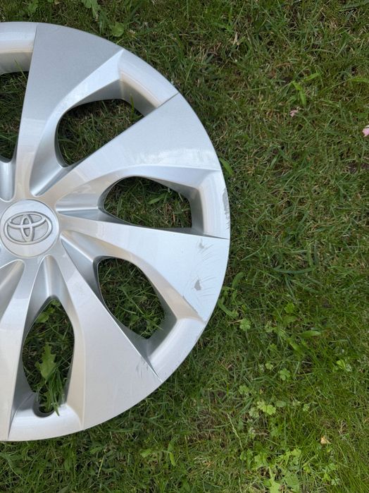 Оригинални тасове за Тойота 16”