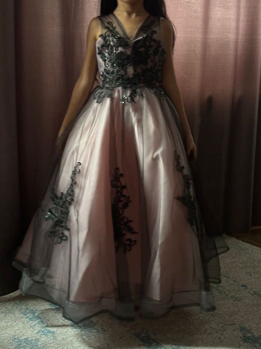Вечерние платье для девочки